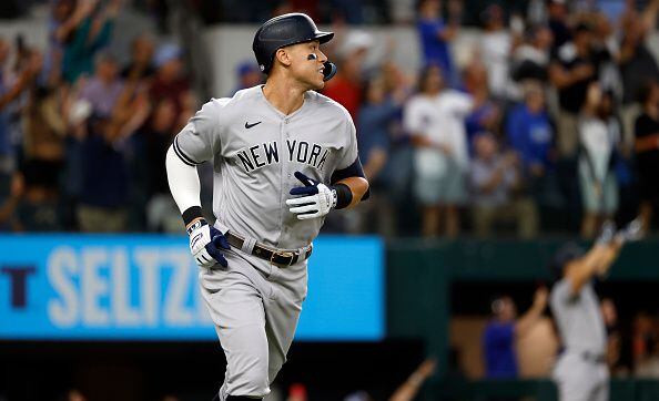 Aaron Judge Sets American League Record With 62nd Home Run – TVLine