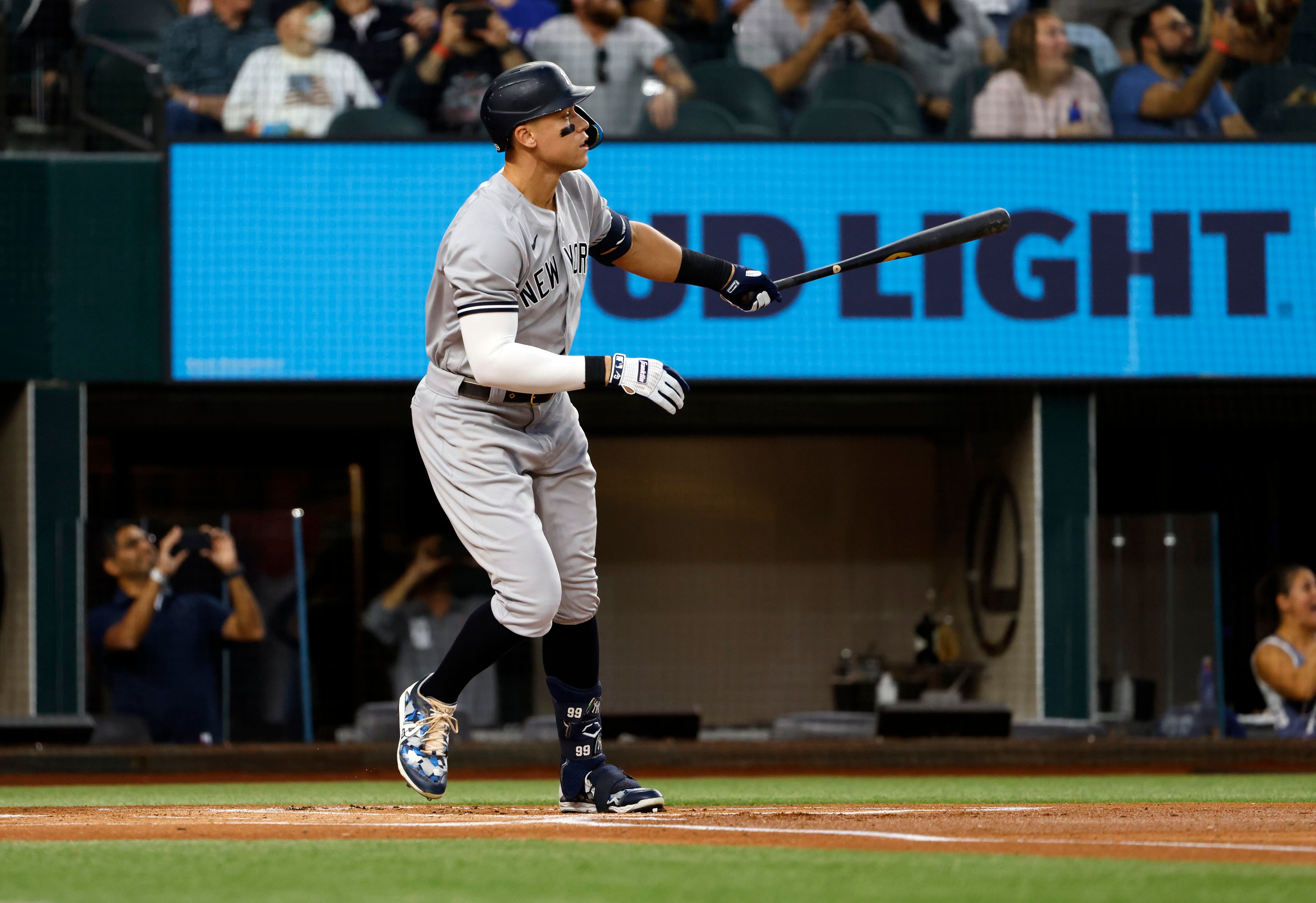 Aaron Judge Sets American League Record With 62nd Home Run – TVLine