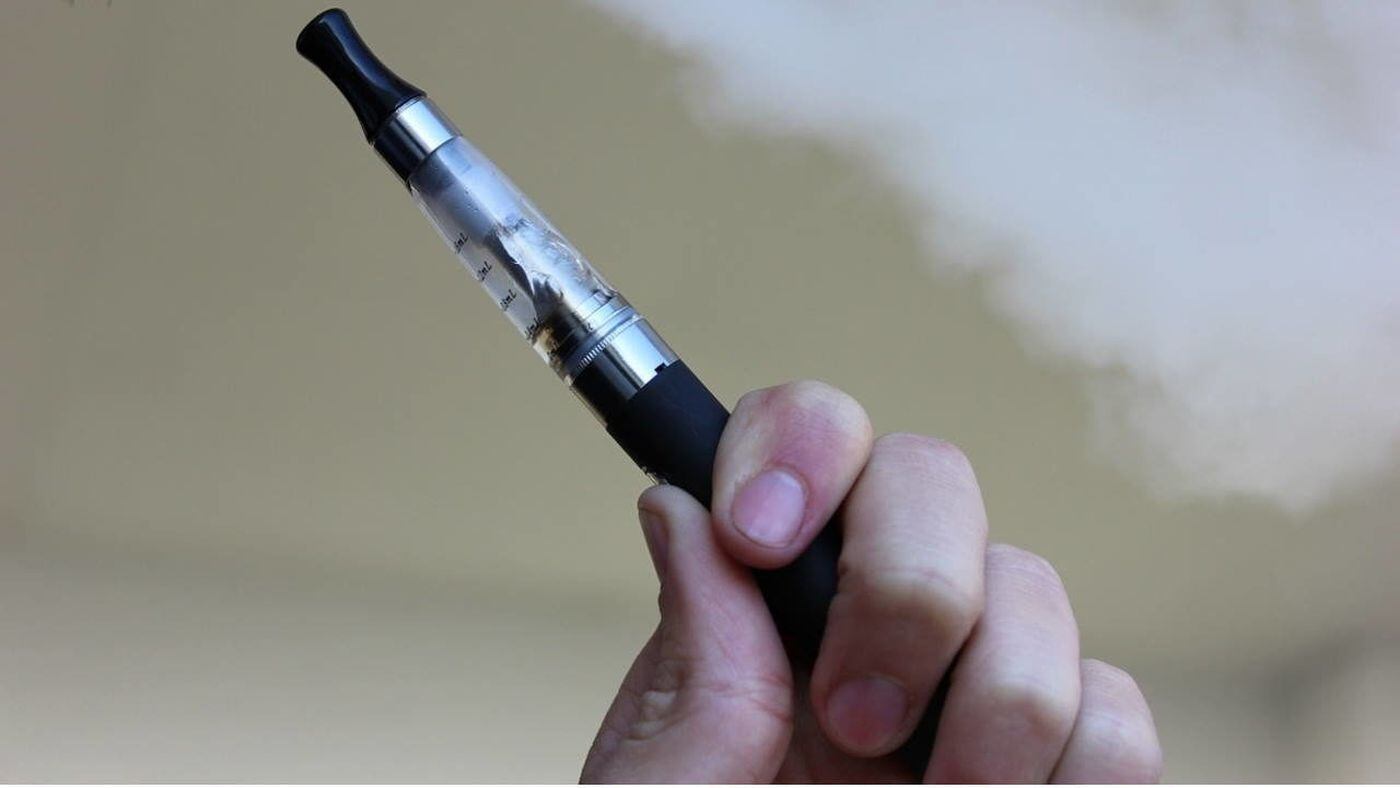 Stock photo of a vape pen.