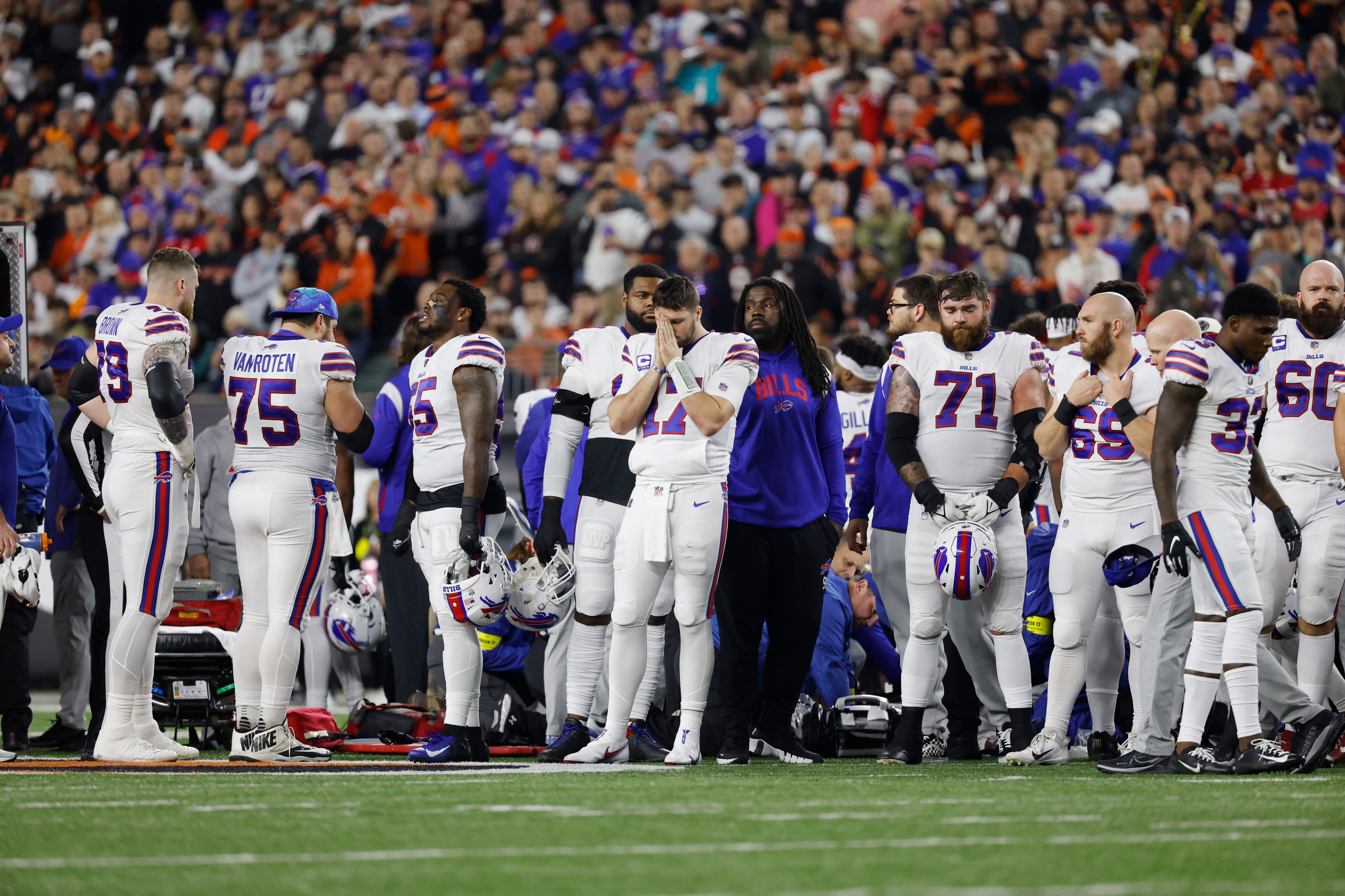 Bills' Hamlin in critical condition after collapse on field, game vs.  Bengals called off indefinitely